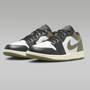 NIKE AIR JORDAN 1 LOW