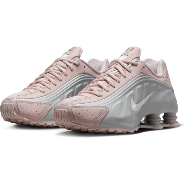 NIKE WMNS SHOX R4