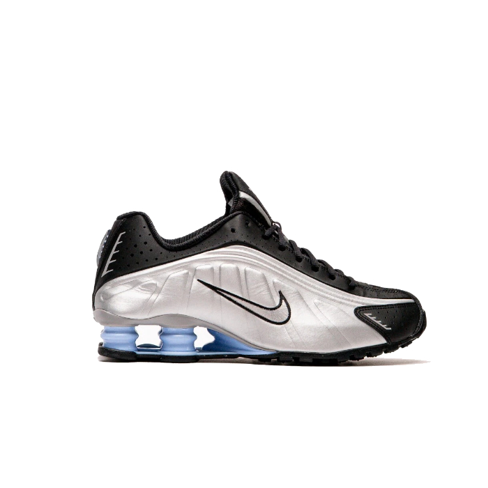 NIKE SHOX R4