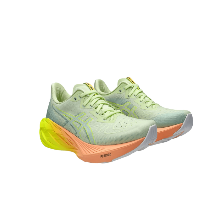 ASICS NOVABLAST 4