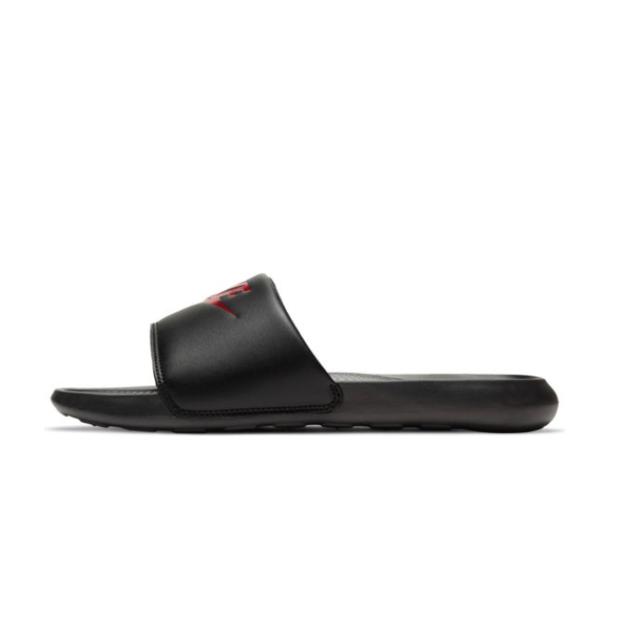 NIKE VICTORI ONE SLIDE