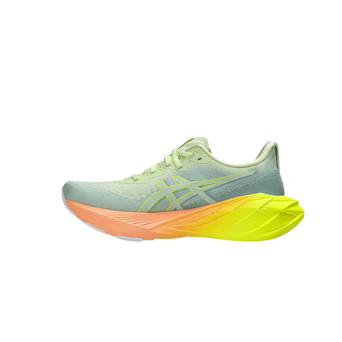 ASICS NOVABLAST 4