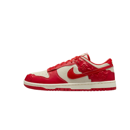 NIKE WMNS DUNK LOW SE TRND